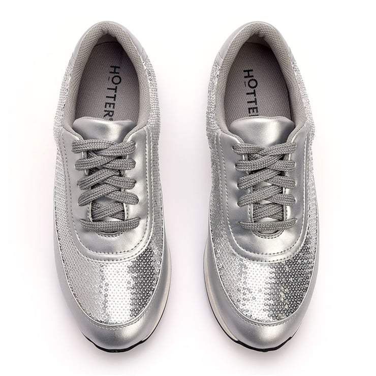 Gleam Trainers