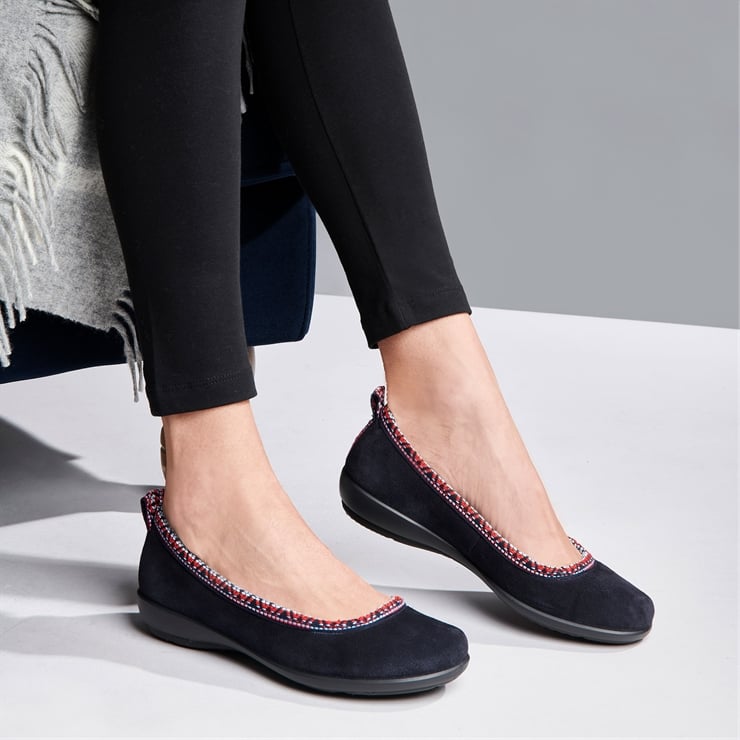 Honey Slippers