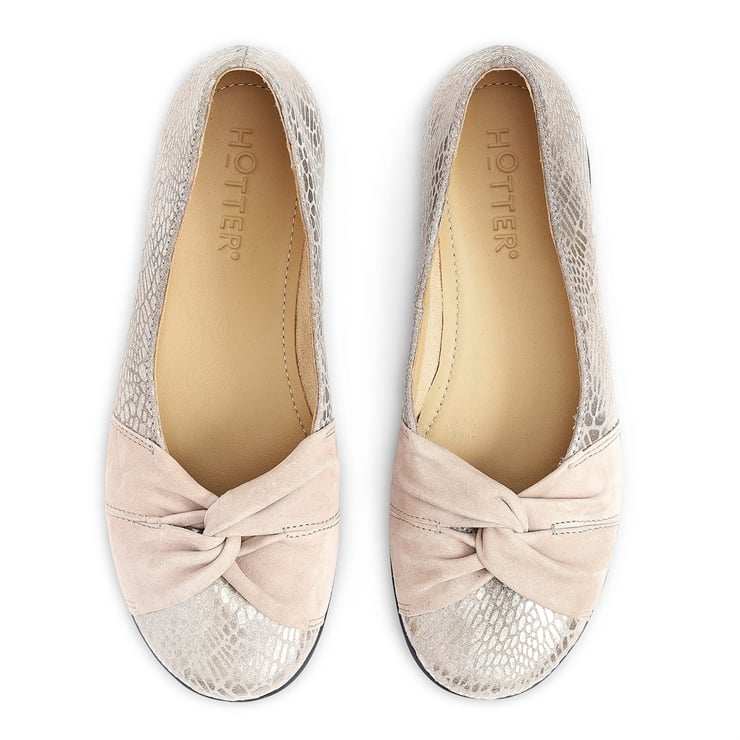 Lark Shoes