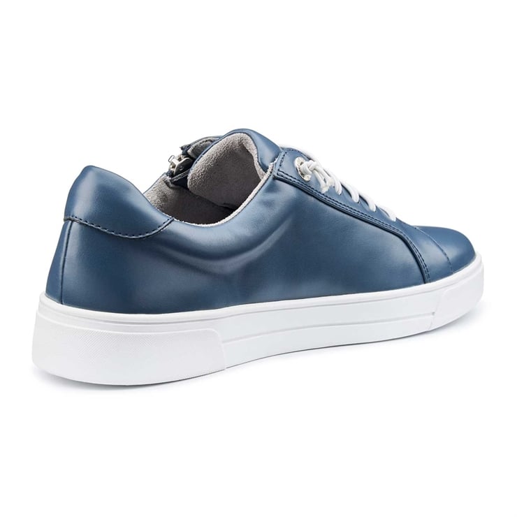 Leonie Trainers
