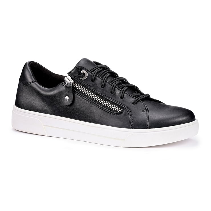 Leonie Trainers