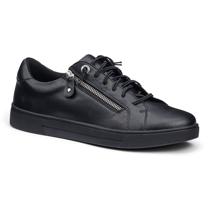 Leonie Trainers