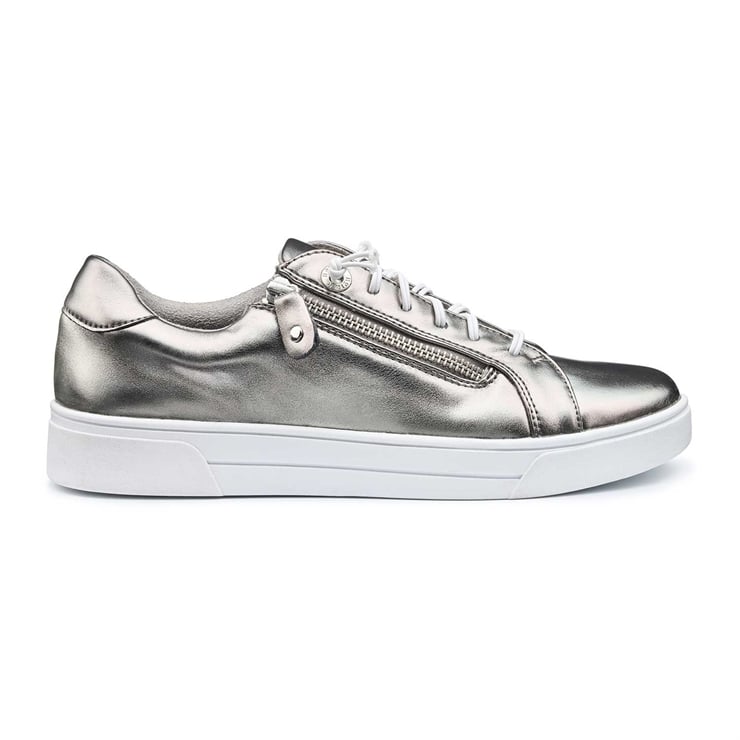 Leonie Trainers