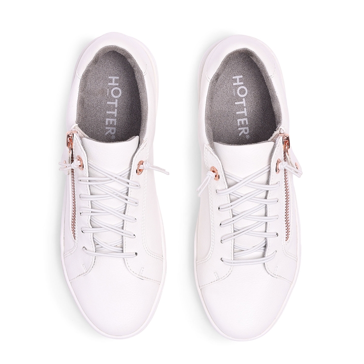Leonie Trainers