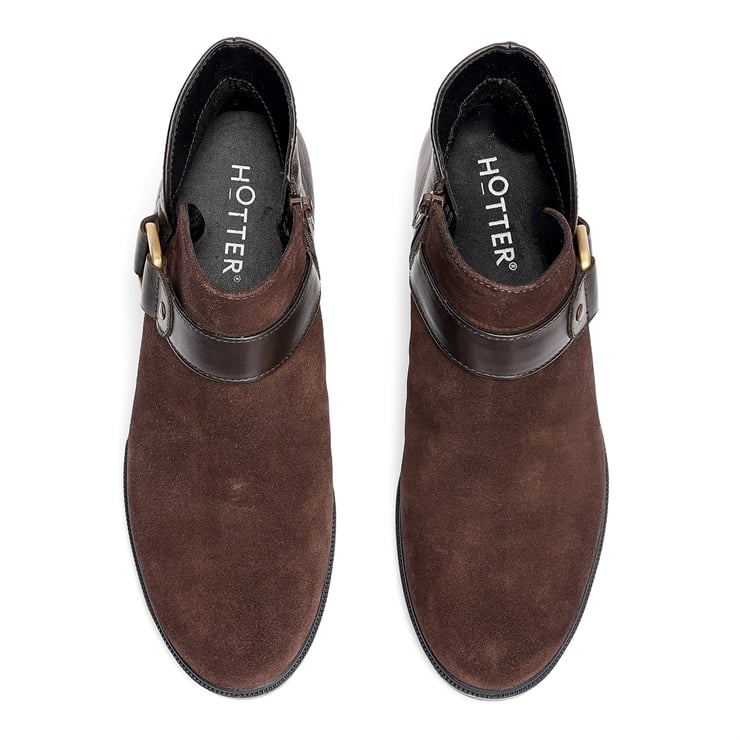 Linton Boots