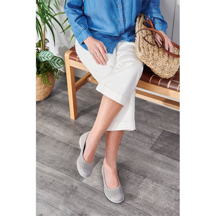 Livvy II Shoes