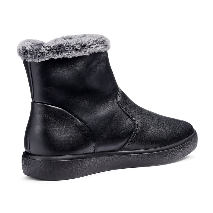 Manor Boots