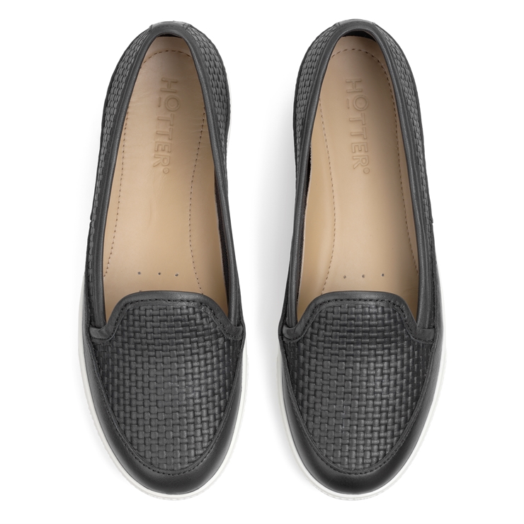 Natalia Shoes