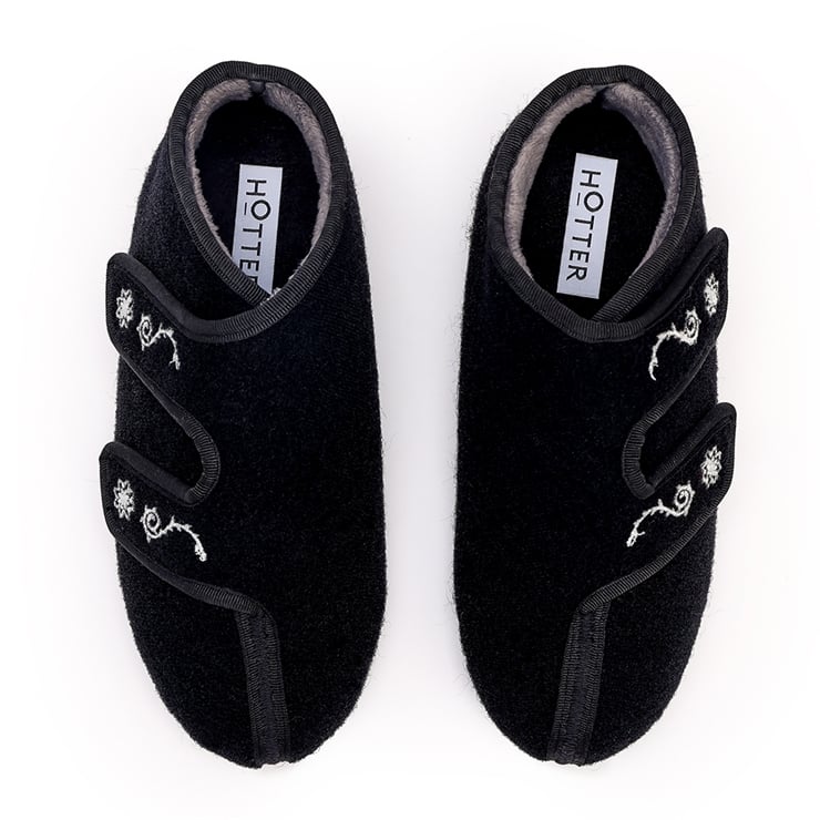 Nest Slippers