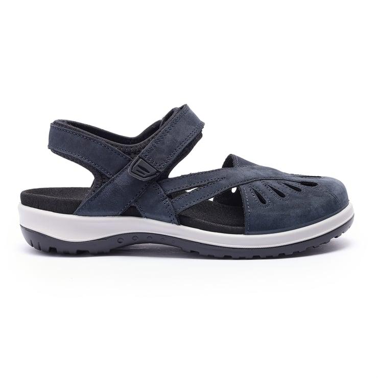 Quest Sandals