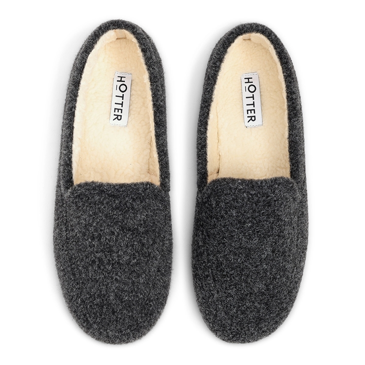 Recharge Slippers