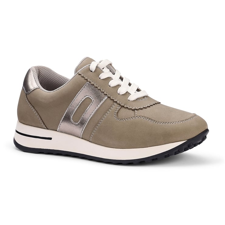 Revival Trainers