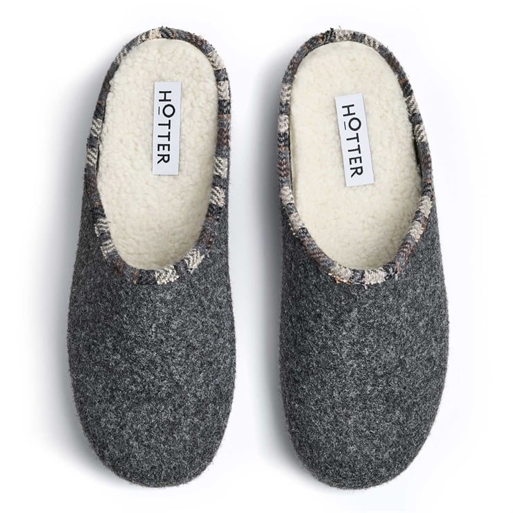 Snooze Slippers