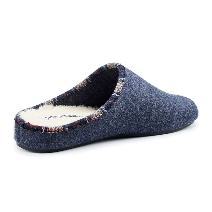 Snooze Slippers