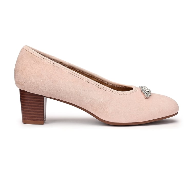 Strut Heels