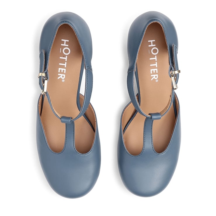 Tempo Heels
