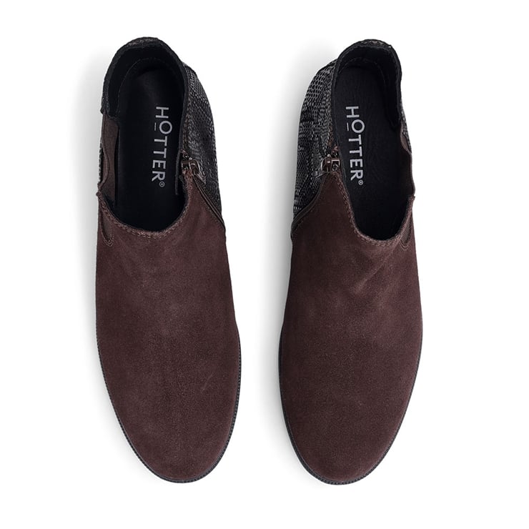 Tenby Boots
