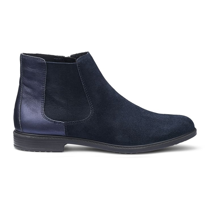 Tenby Boots