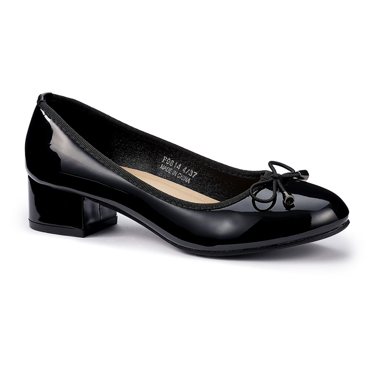 Twirl Heels
