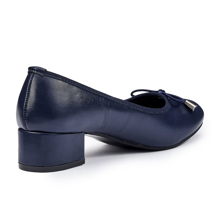 Twirl Heels