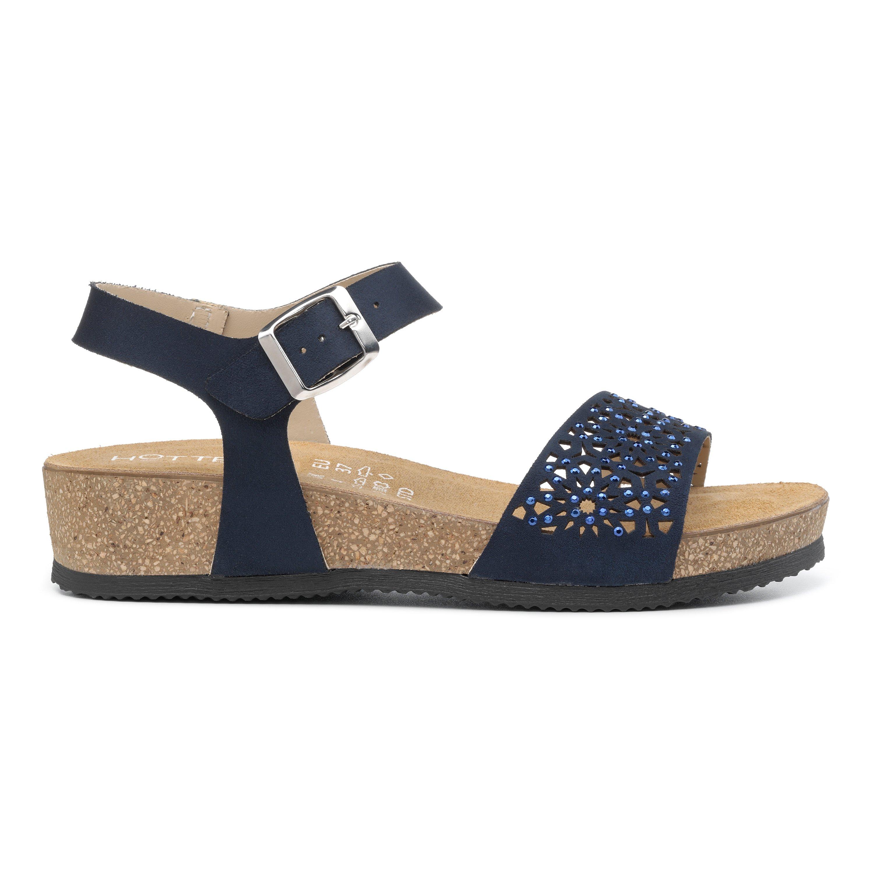 Leslie Sandals