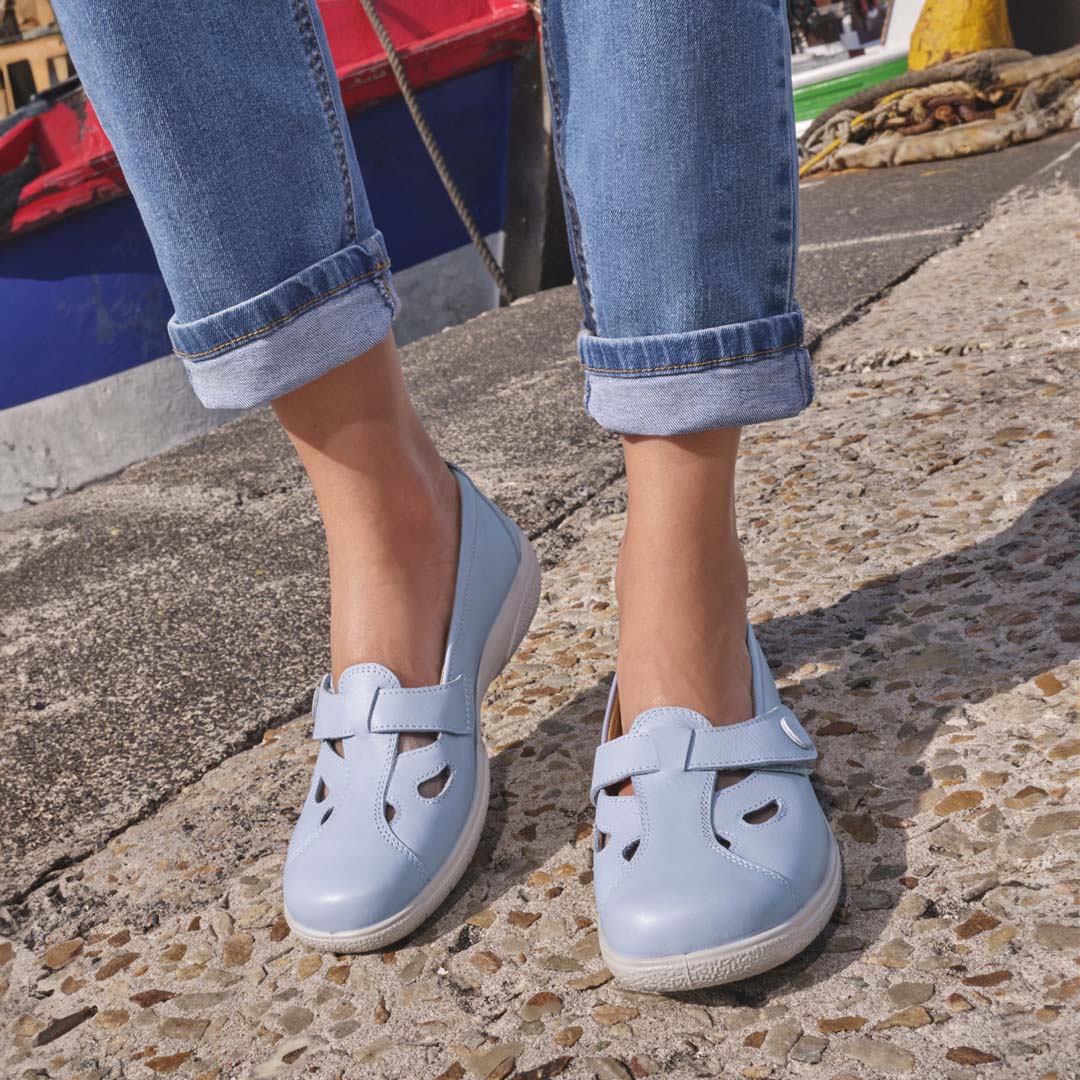 Nirvana Shoes