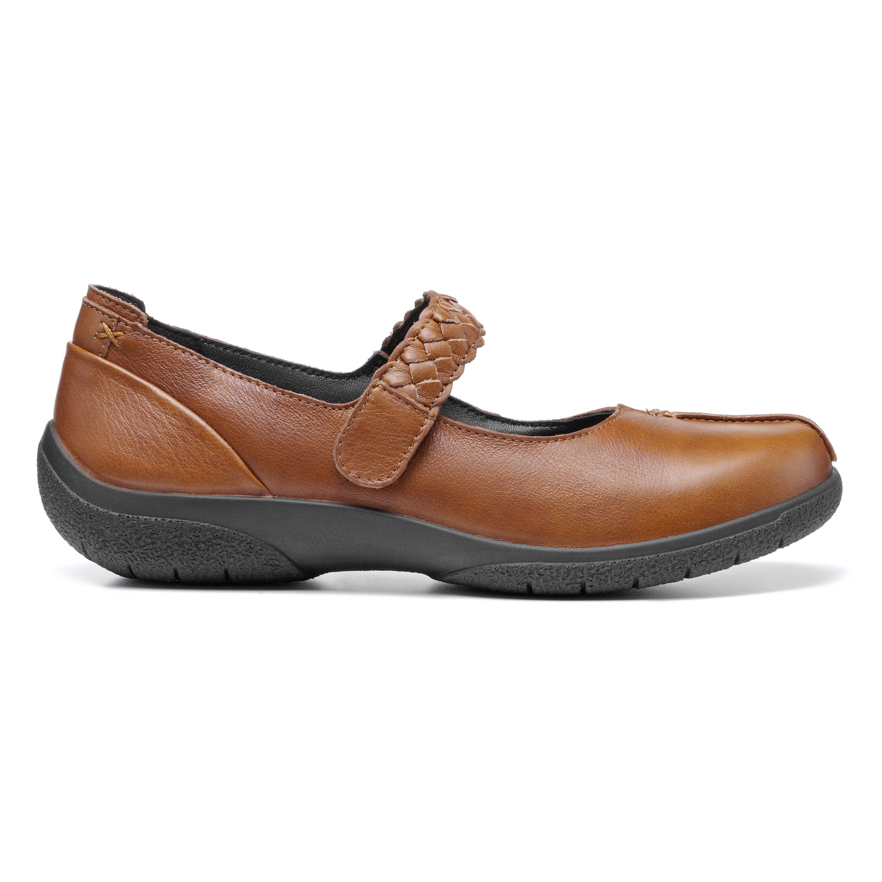 Tan dress shoes womens deals